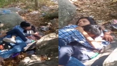 CIT College Couple’s Hot Kiss & Romance in Park