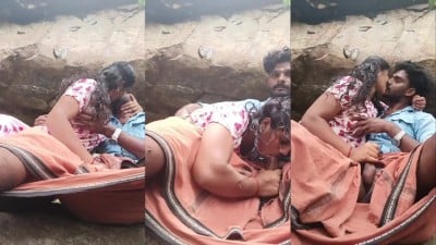 Cute Tamil Village Couple Hot Kissing and boobs press in Outdoor!