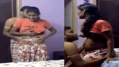 Hot Tamil Wife Big Boobs Pressing